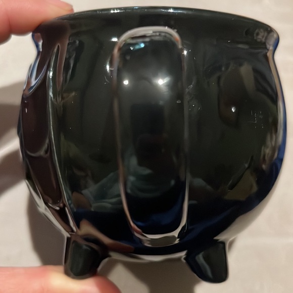 Halloween Black Cauldron Mug with Spiders and Spiderwebs Stoneware - Picture 5 of 8